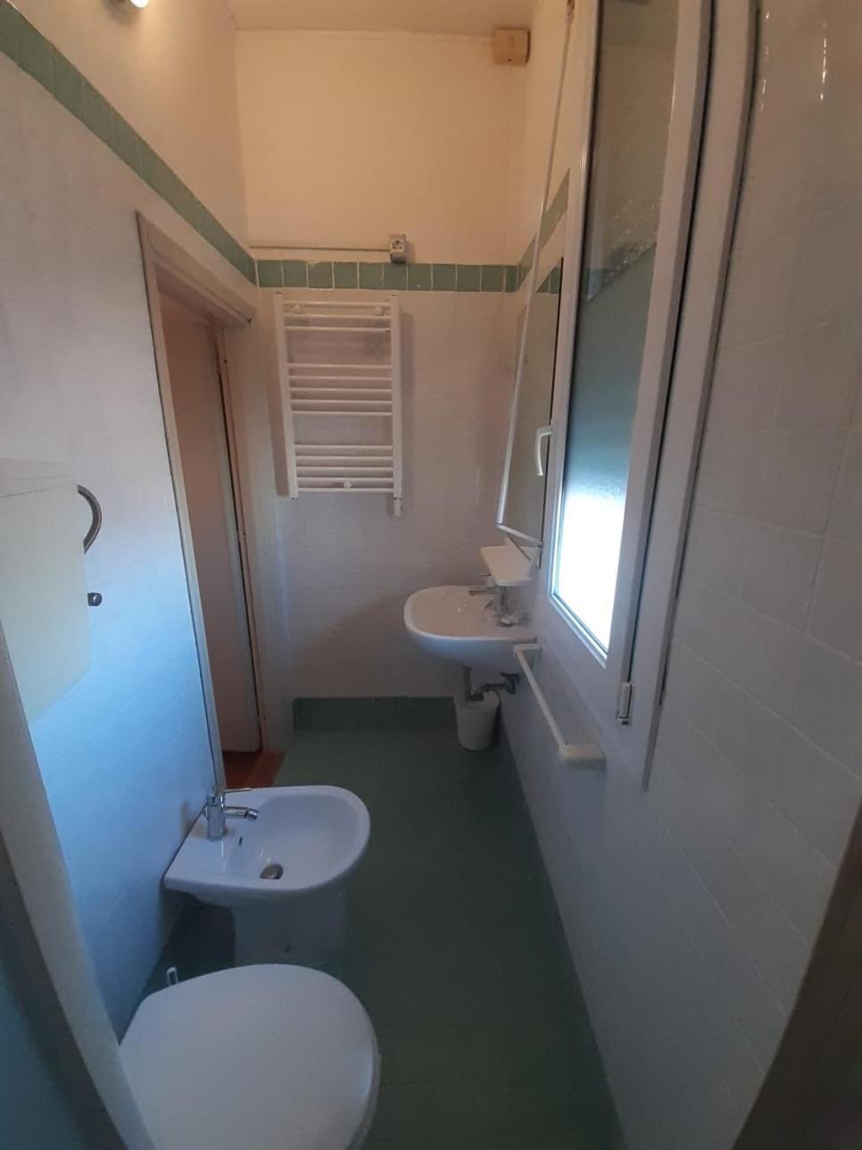 Hotel Salsedine " 5 Mt From The Beach ! " Rimini Buitenkant foto