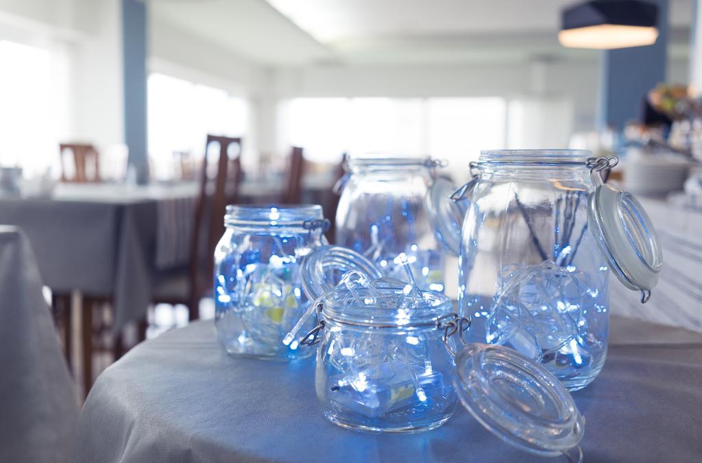Hotel Salsedine " 5 Mt From The Beach ! " Rimini Buitenkant foto